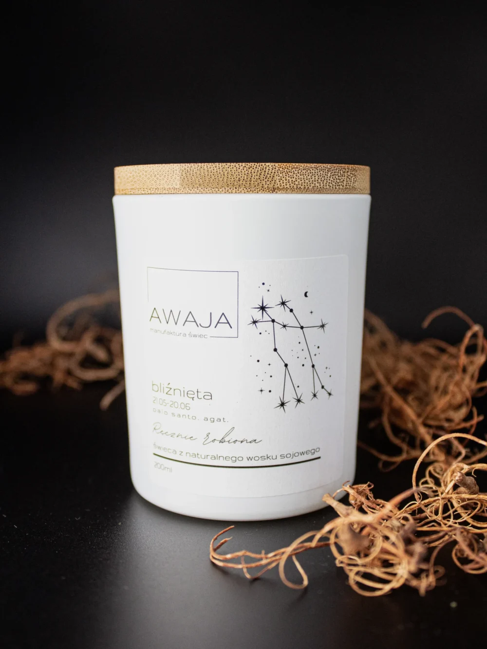 ręcznie robiona świeca sojowa