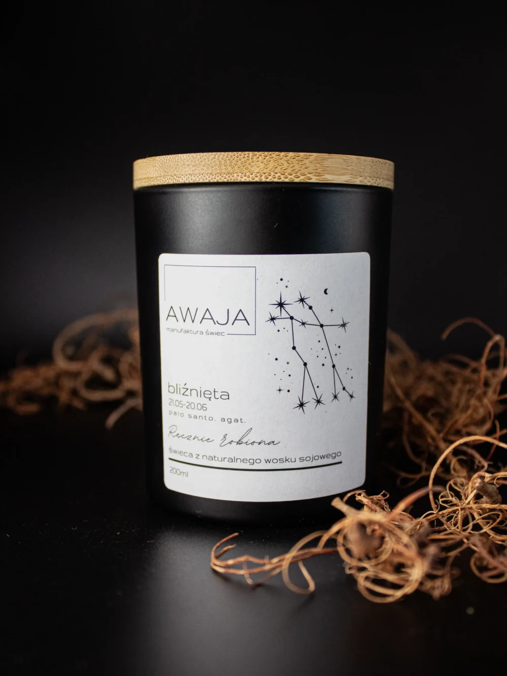 ręcznie robiona świeca sojowa
