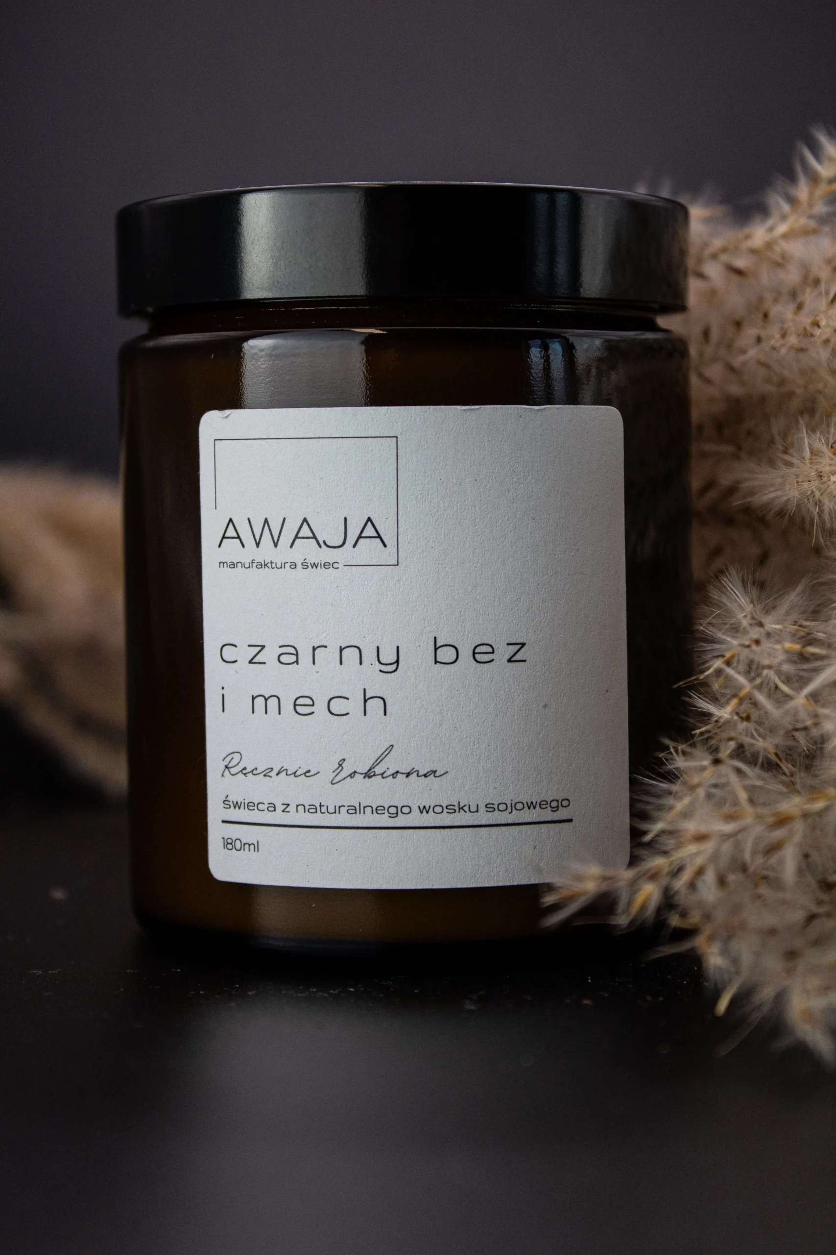 ręcznie robiona świeca sojowa