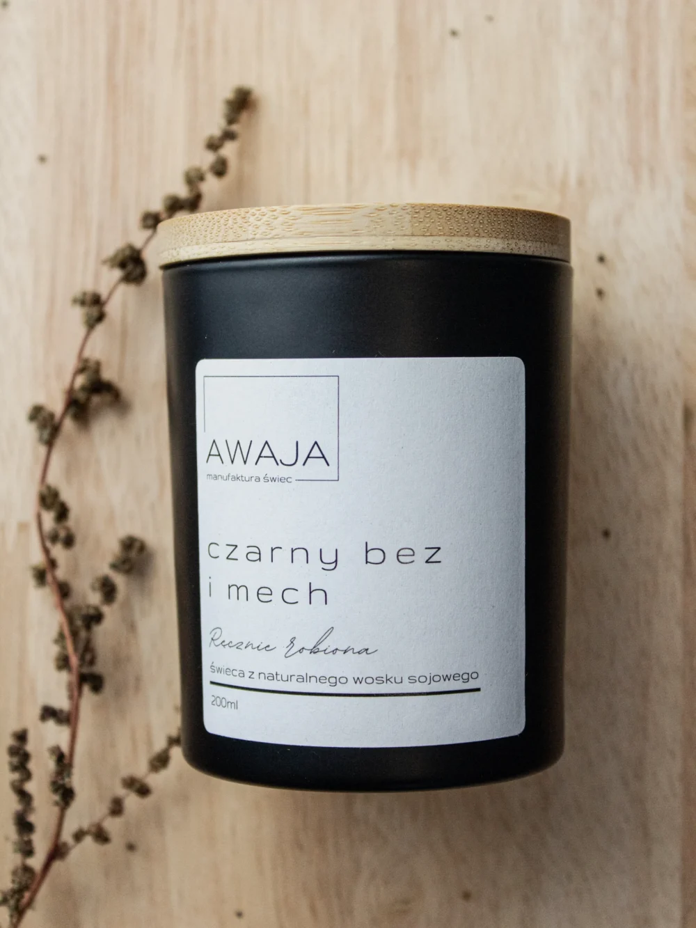 ręcznie robiona świeca sojowa