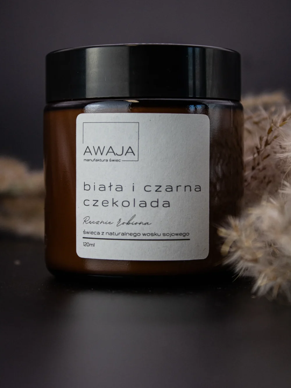 ręcznie robiona świeca sojowa