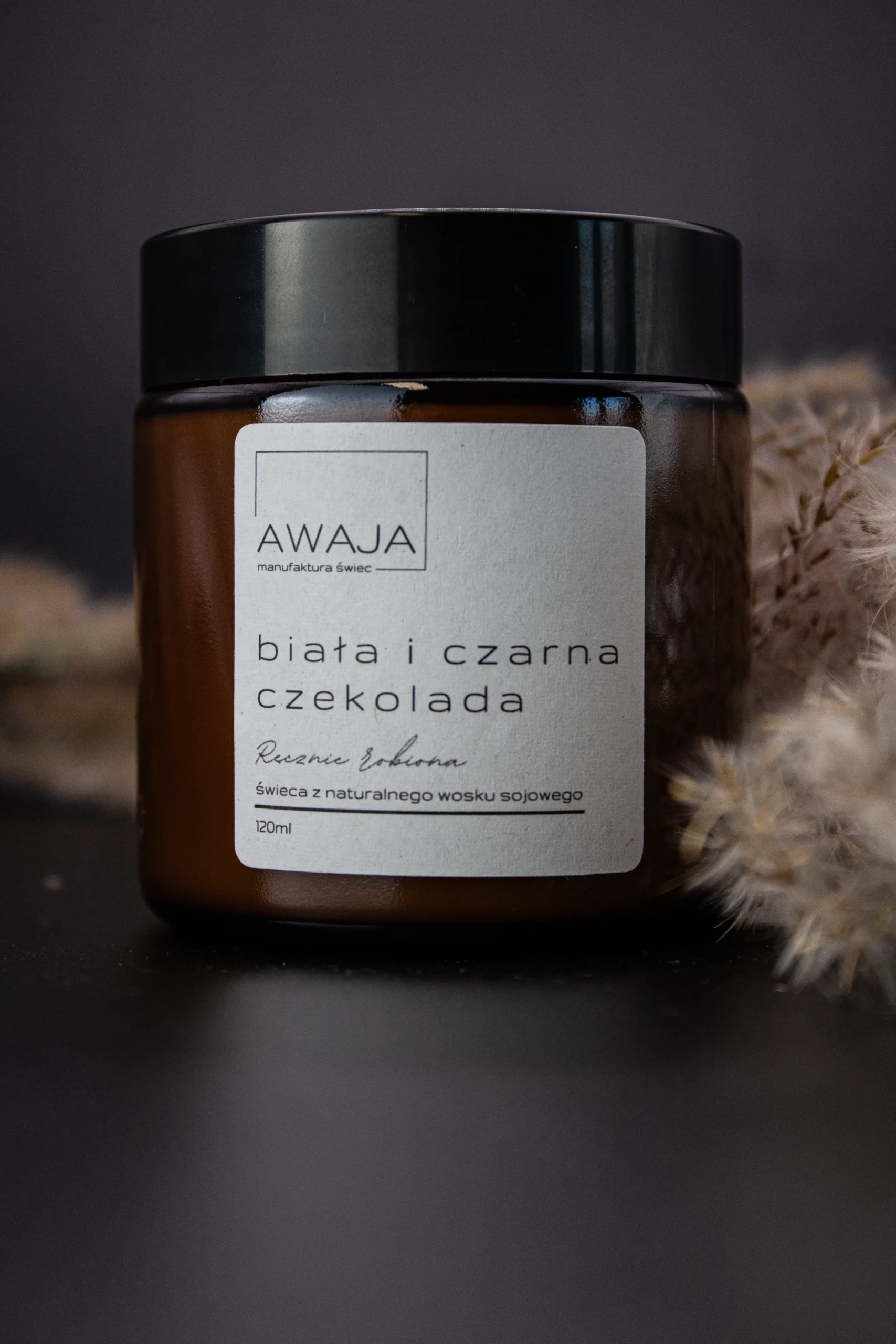 ręcznie robiona świeca sojowa