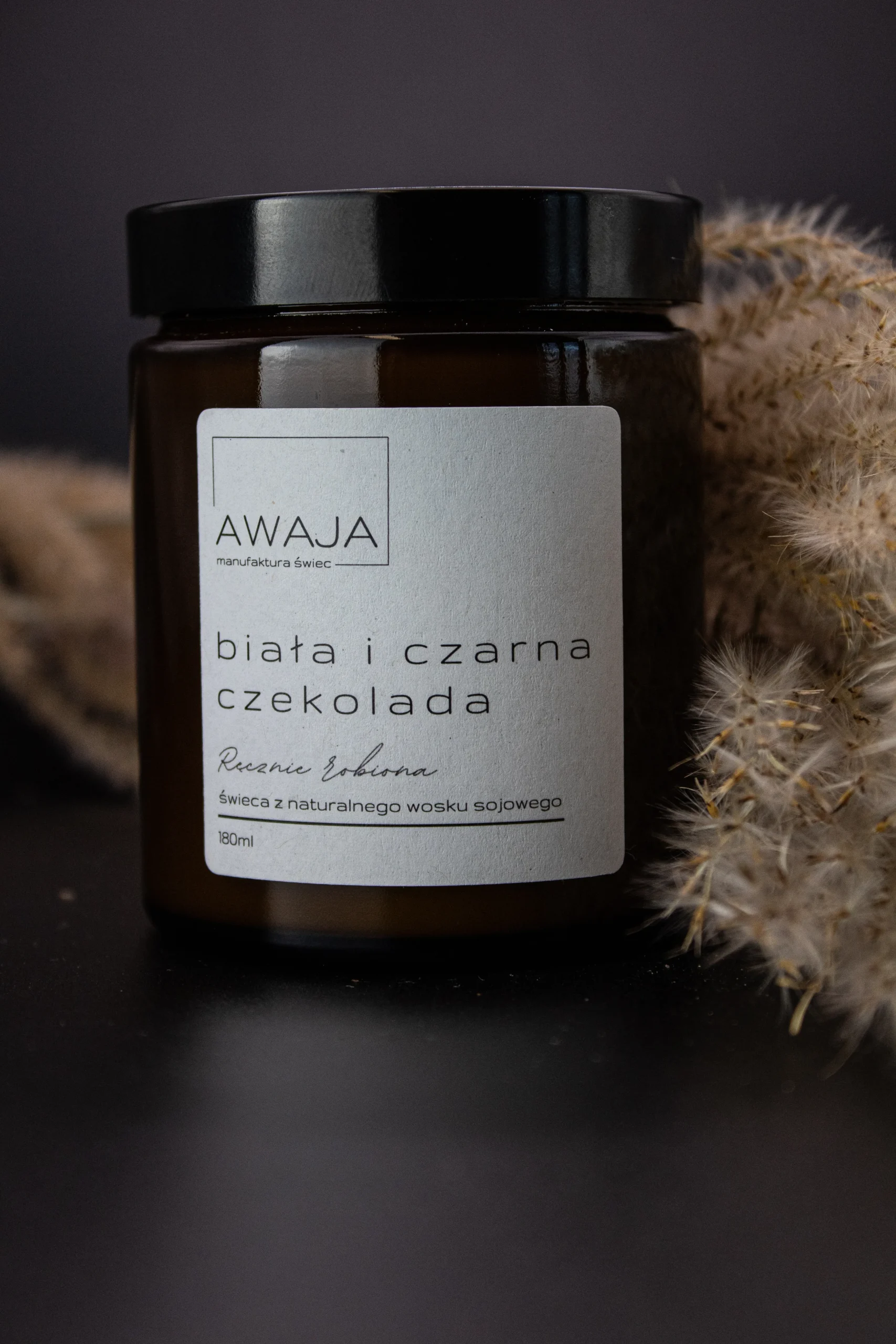 ręcznie robiona świeca sojowa