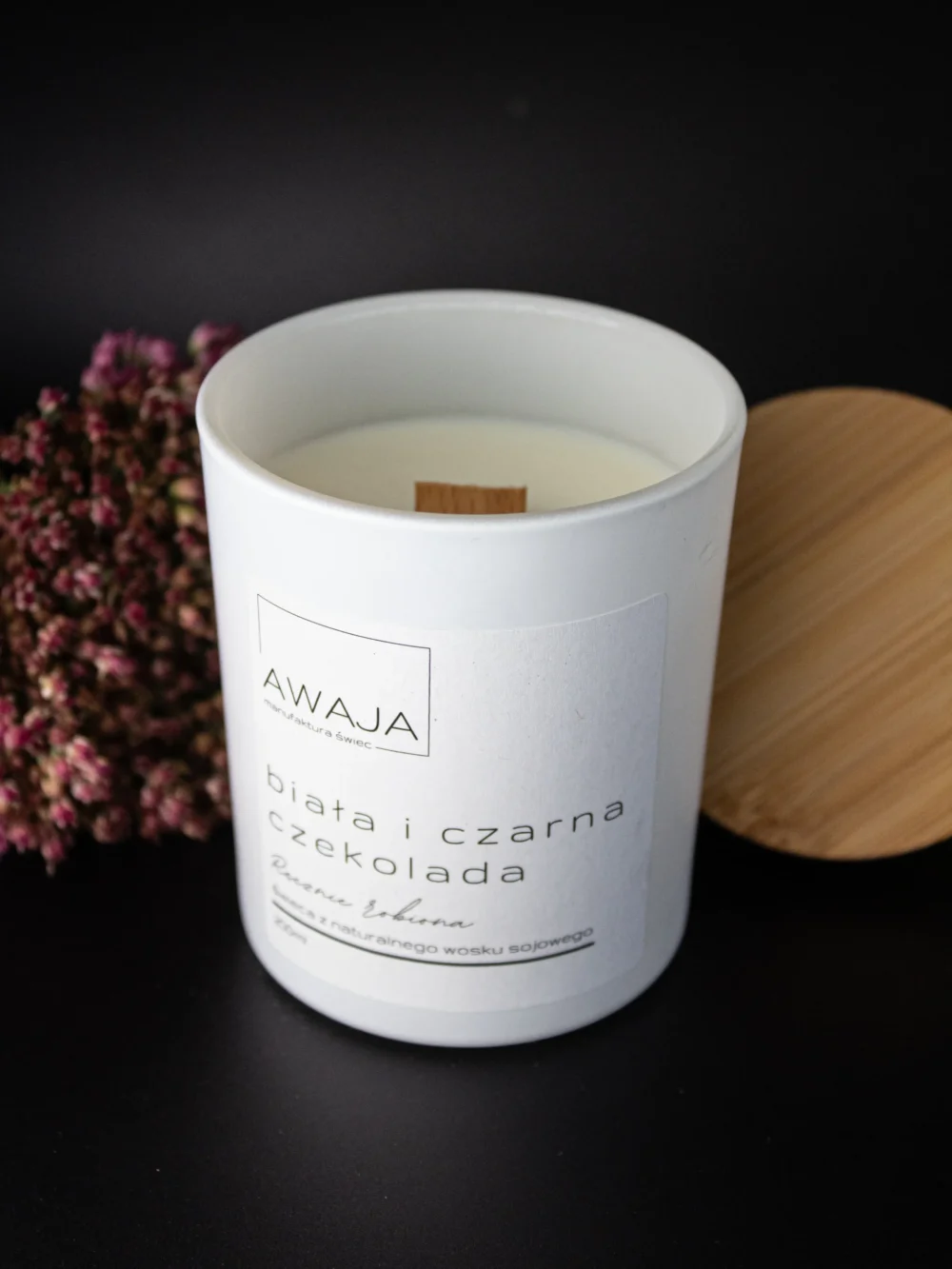 ręcznie robiona świeca sojowa