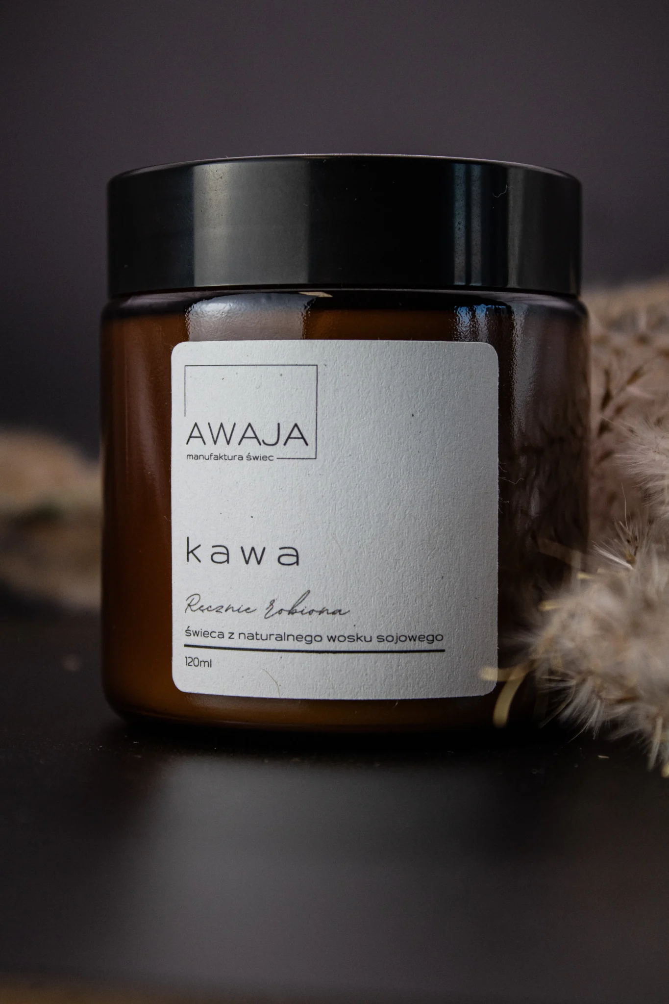ręcznie robiona świeca sojowa