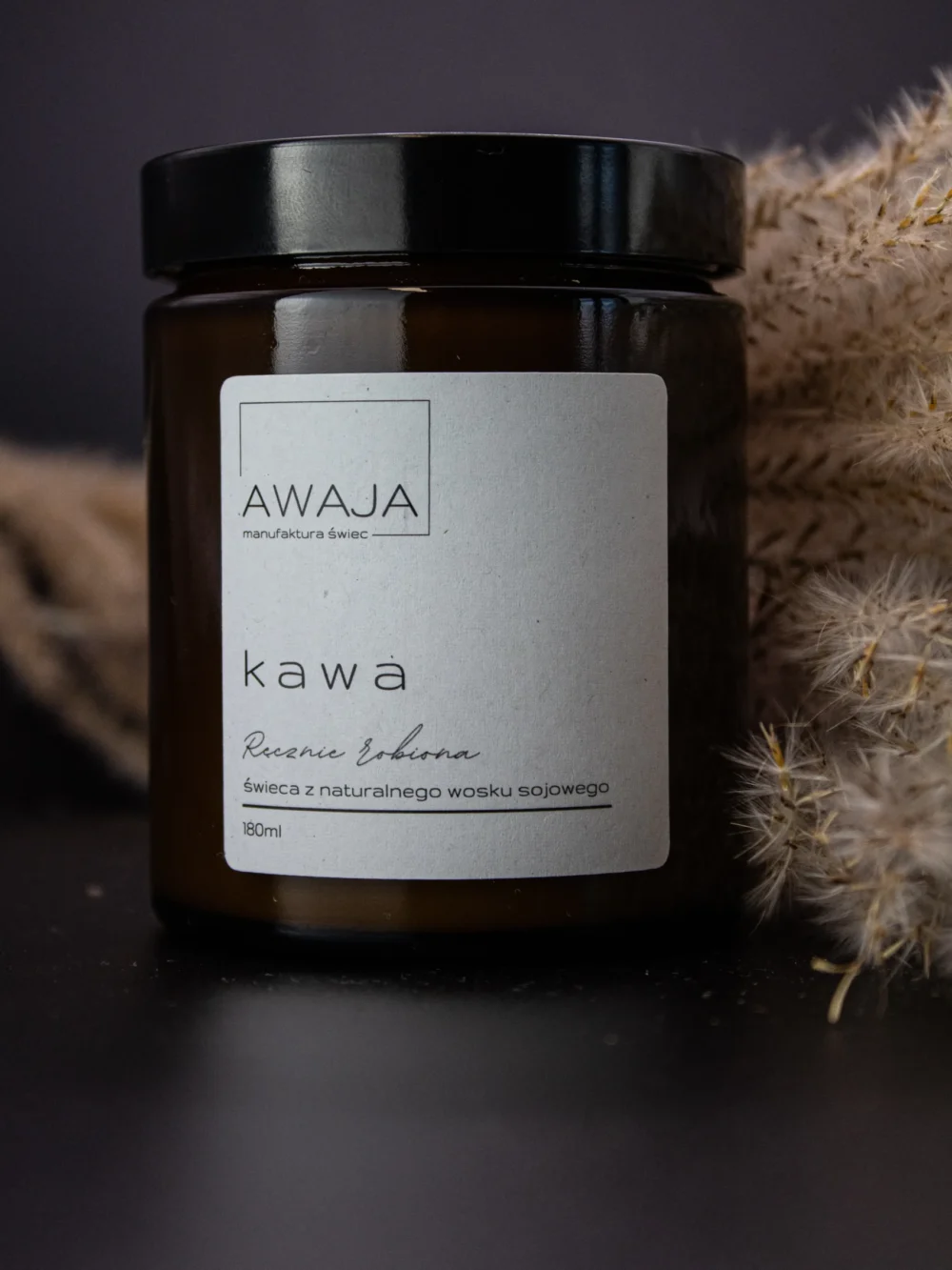 ręcznie robiona świeca sojowa