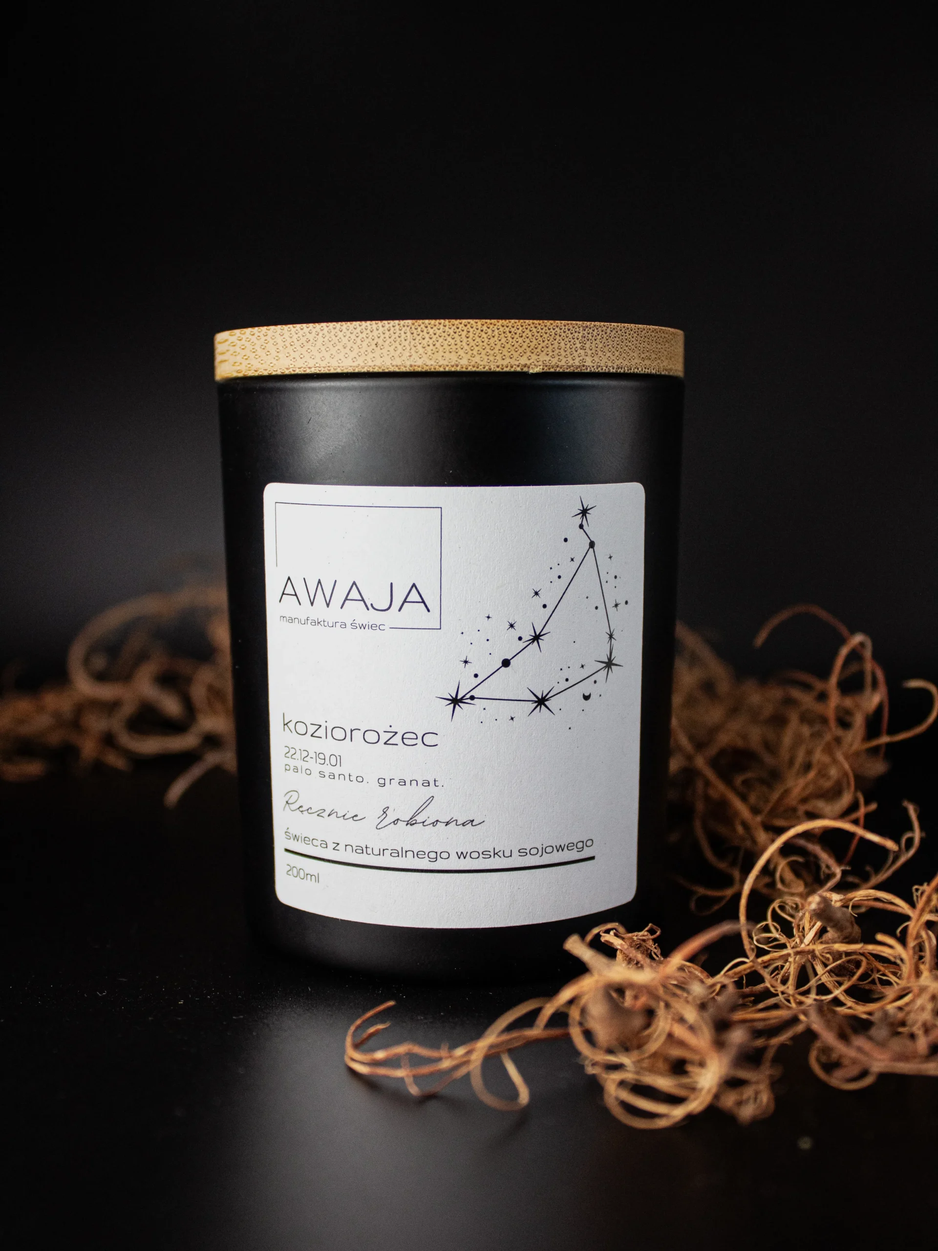 ręcznie robiona świeca sojowa
