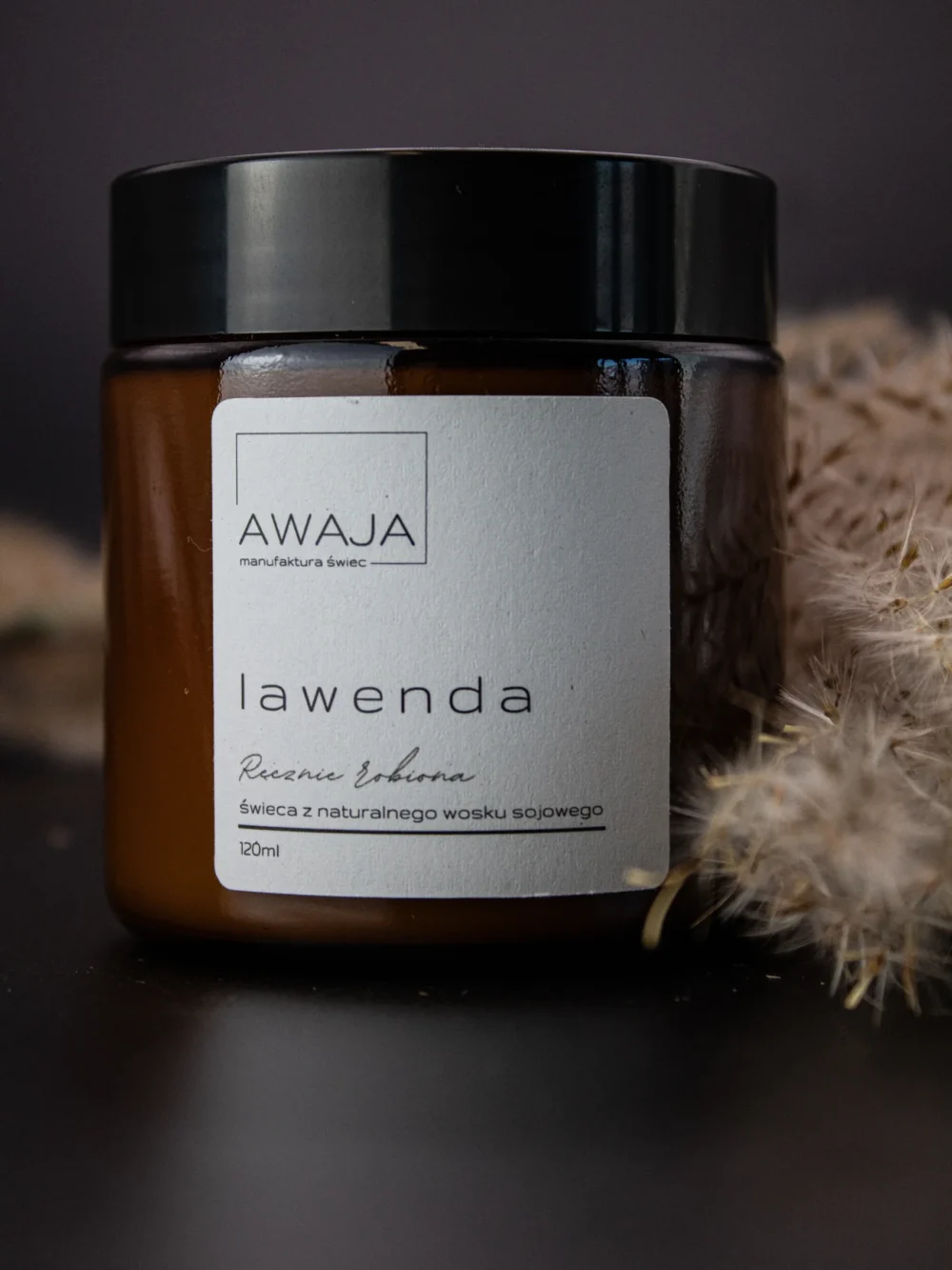 ręcznie robiona świeca sojowa