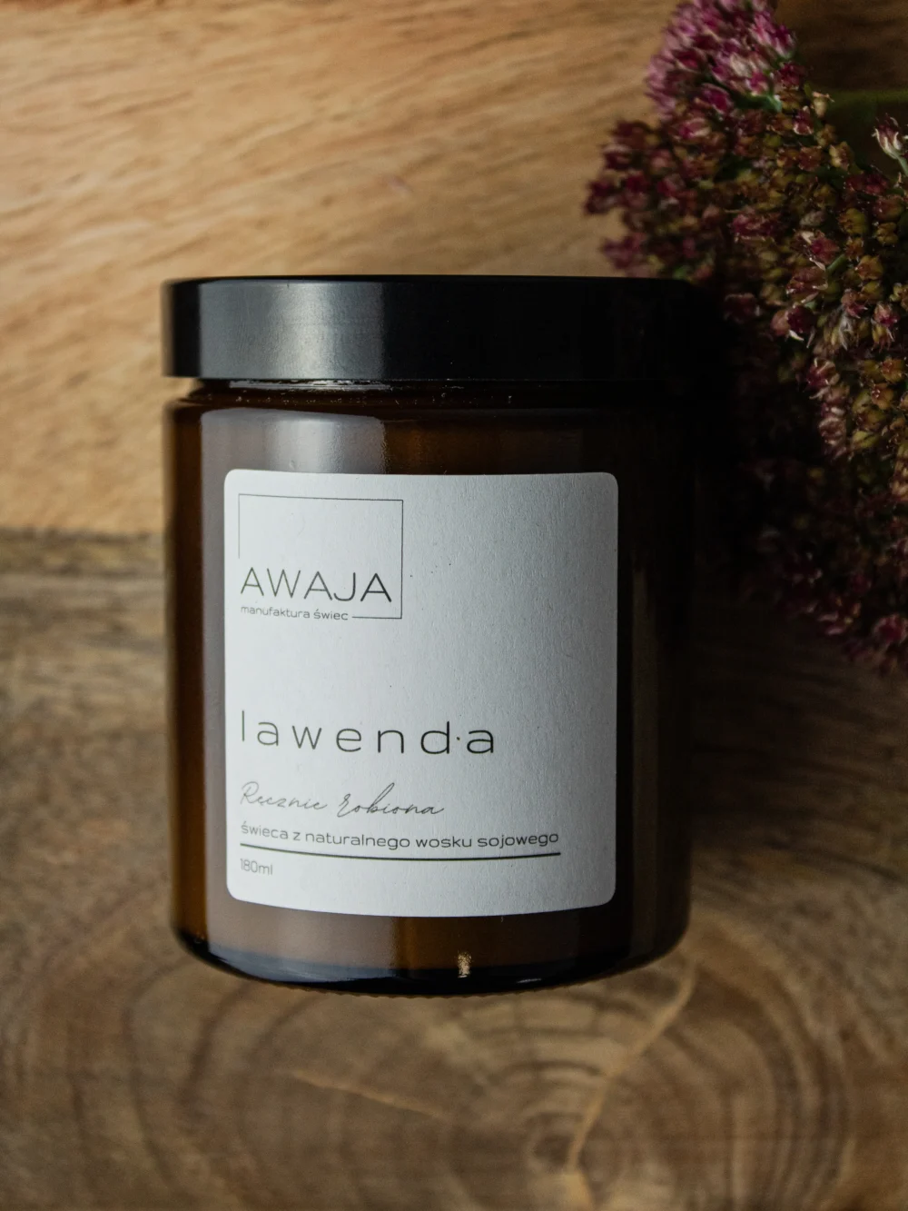 ręcznie robiona świeca sojowa