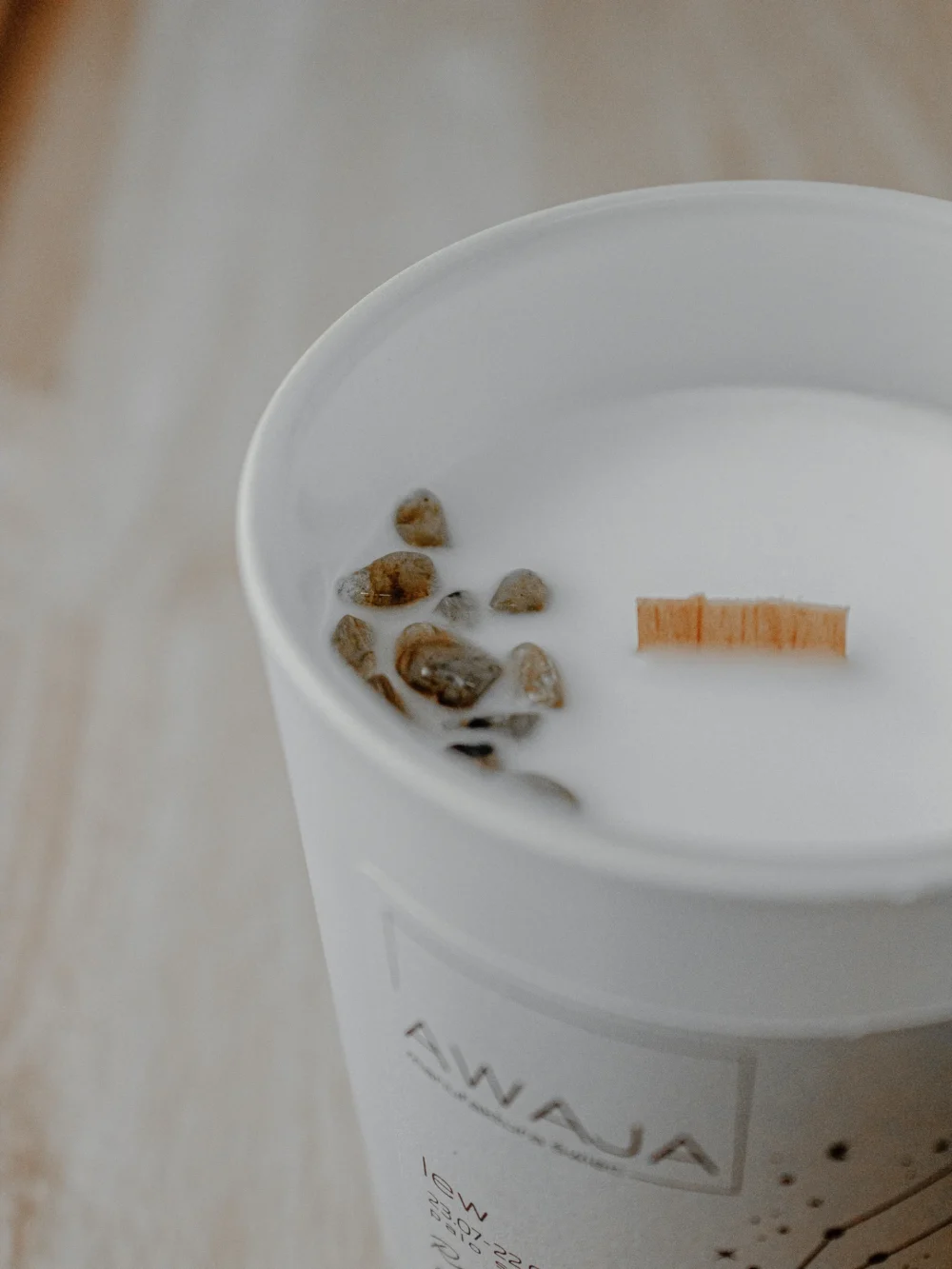 ręcznie robiona świeca sojowa