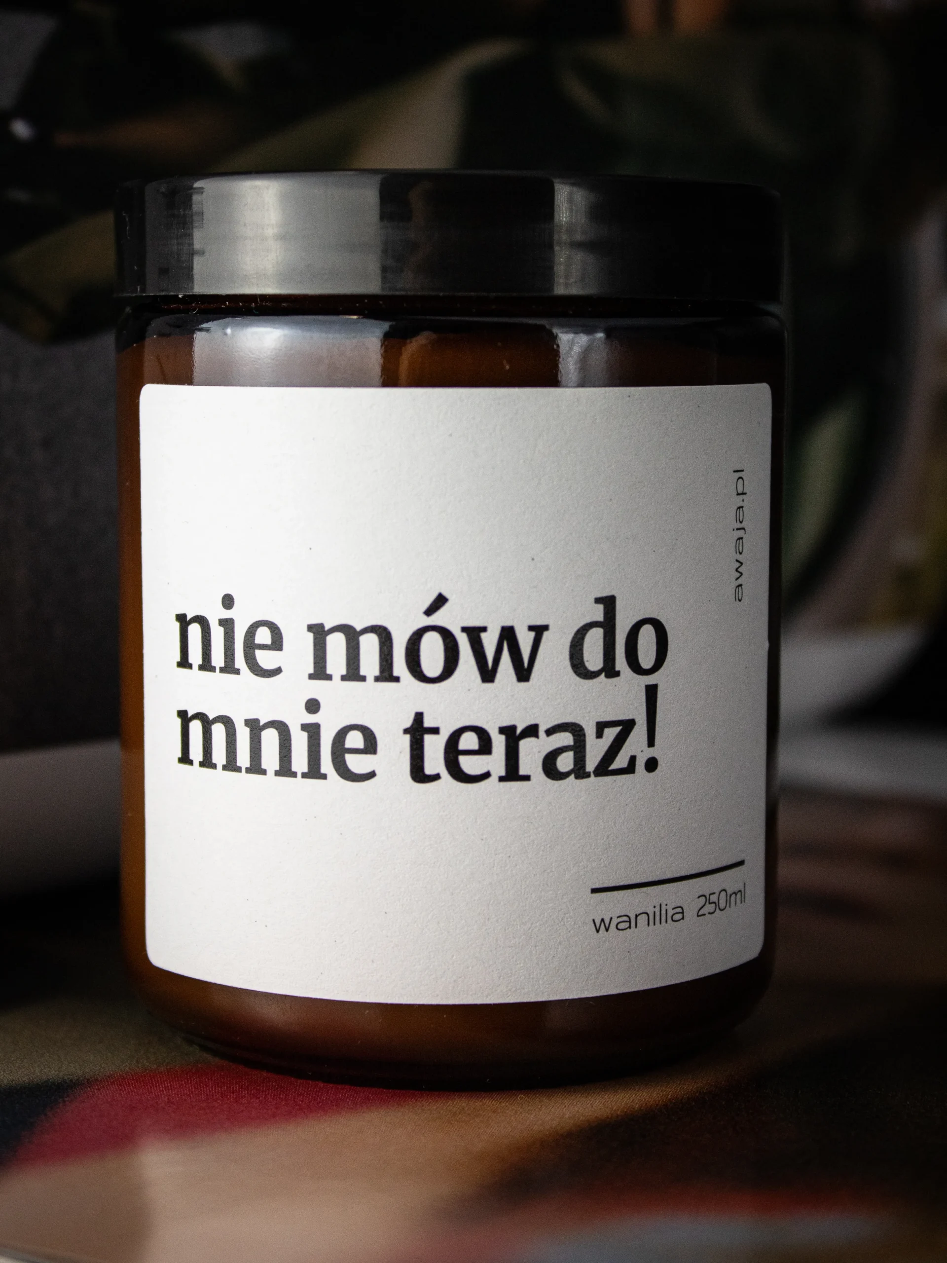 ręcznie robiona świeca sojowa