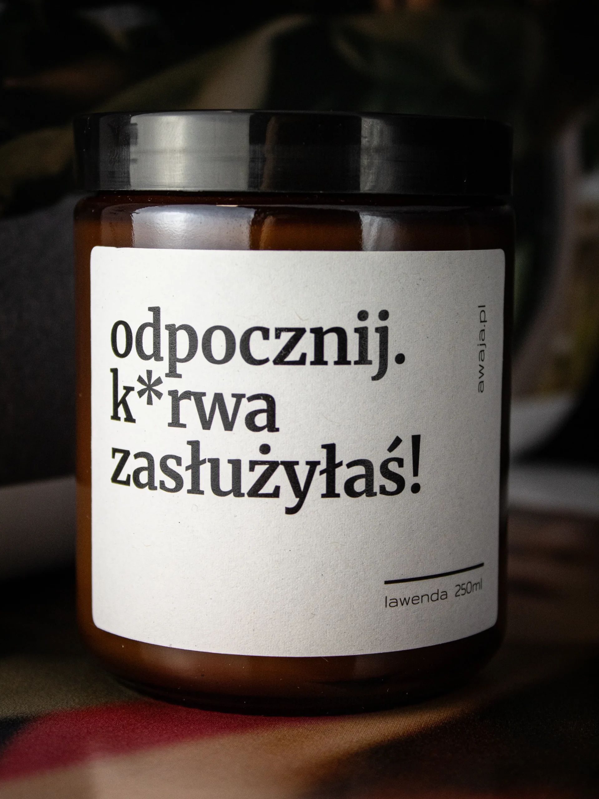 ręcznie robiona świeca sojowa