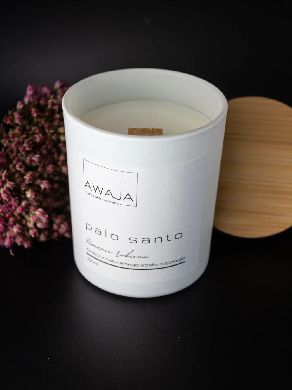 ręcznie robiona świeca sojowa