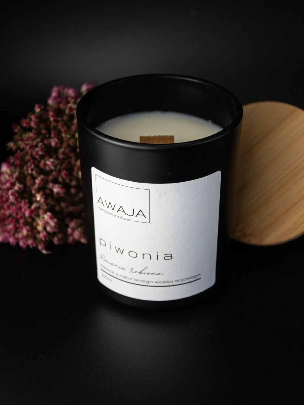 ręcznie robiona świeca sojowa