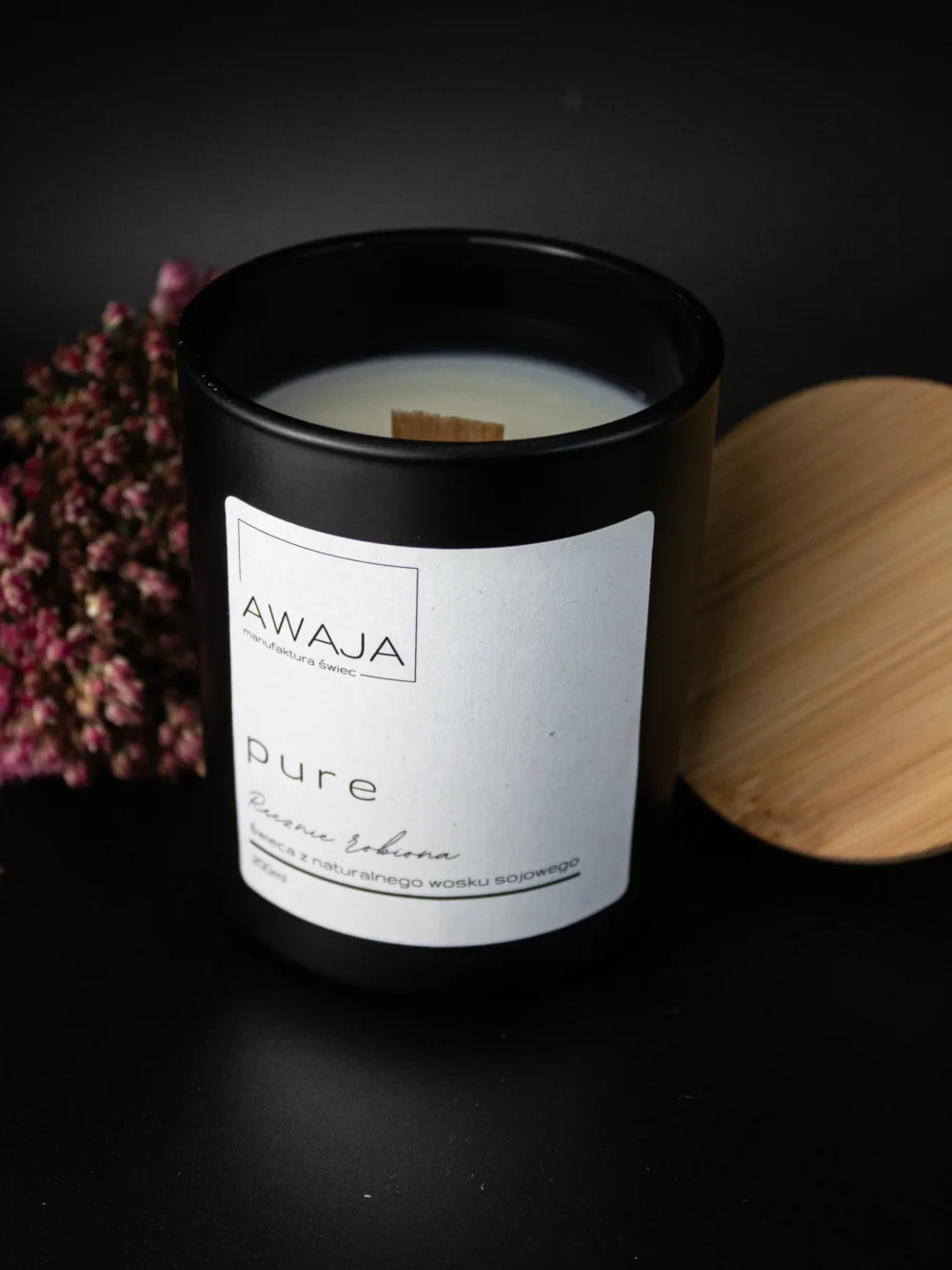 ręcznie robiona świeca sojowa