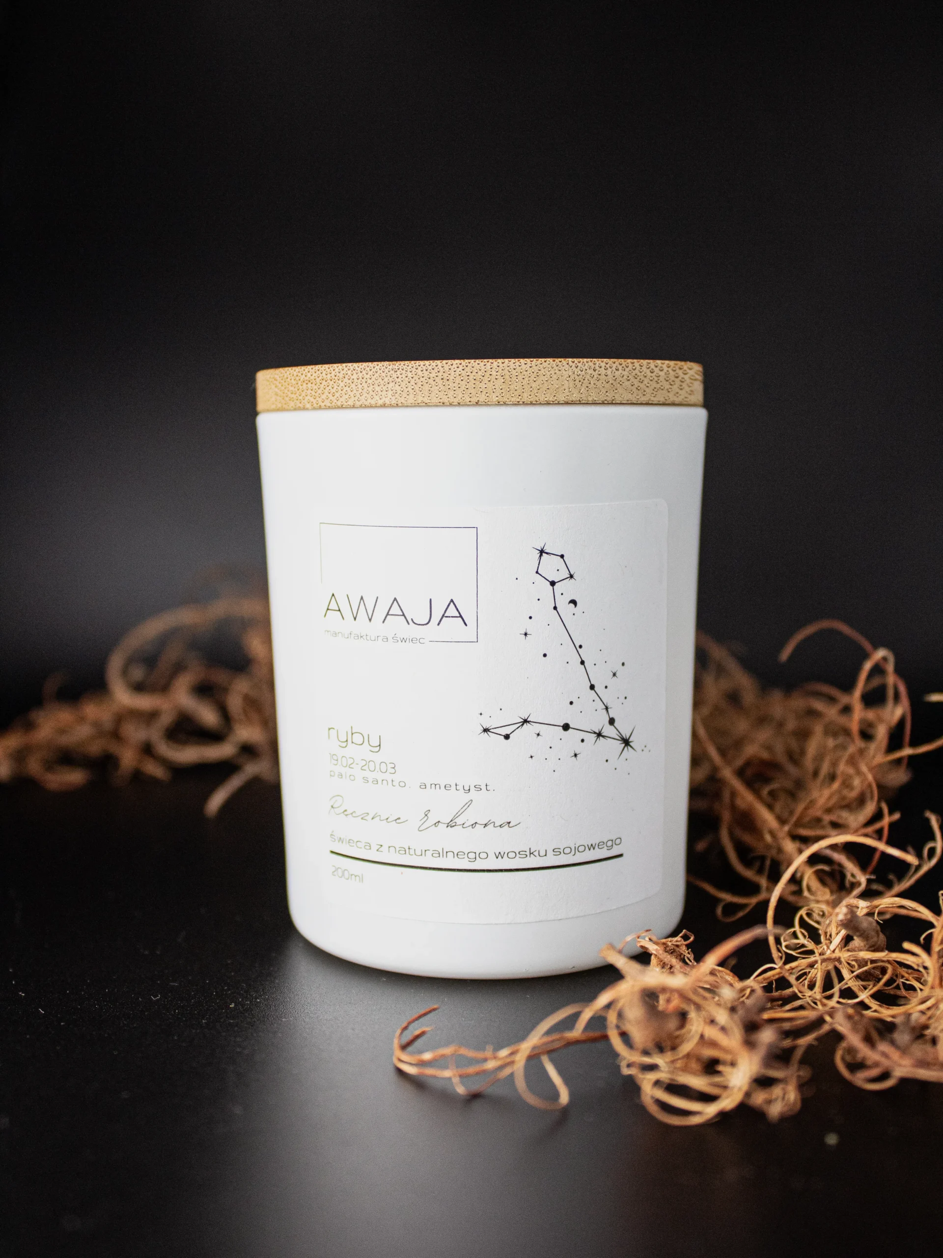 ręcznie robiona świeca sojowa