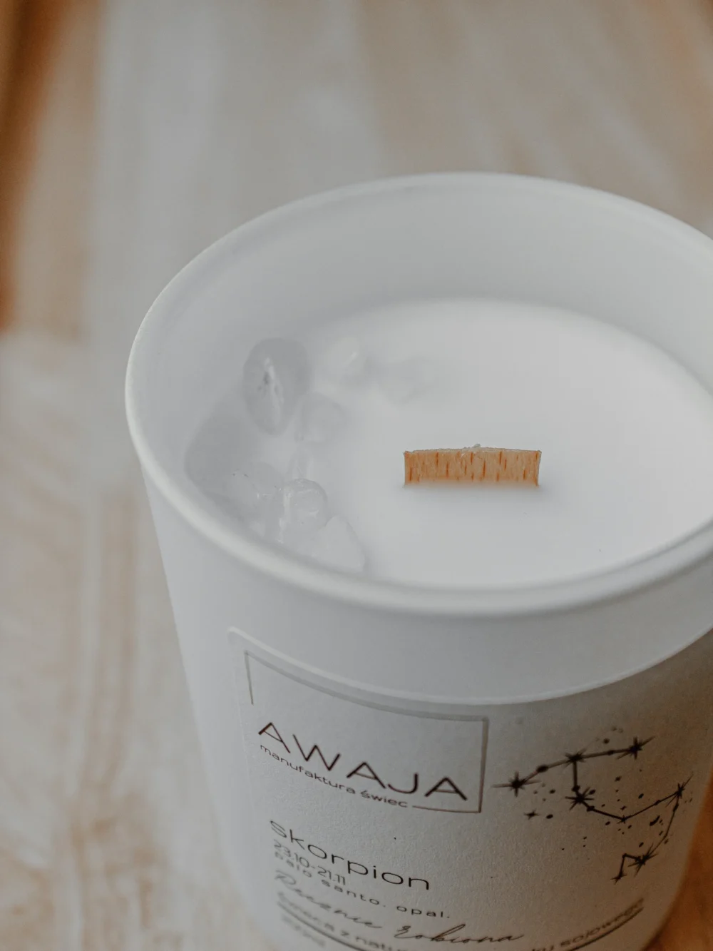 ręcznie robiona świeca sojowa