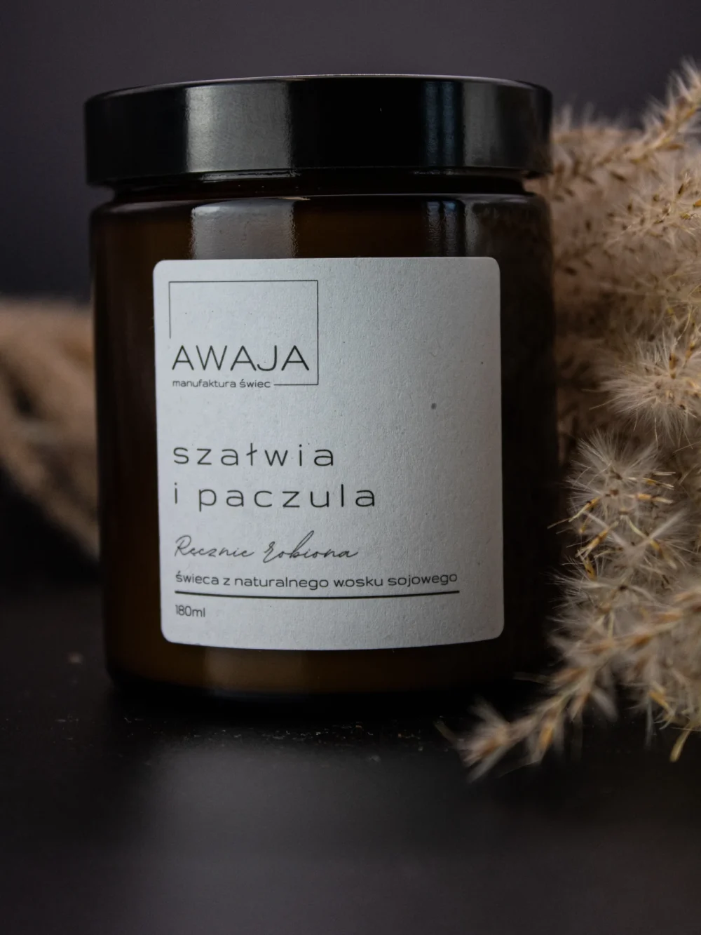 ręcznie robiona świeca sojowa