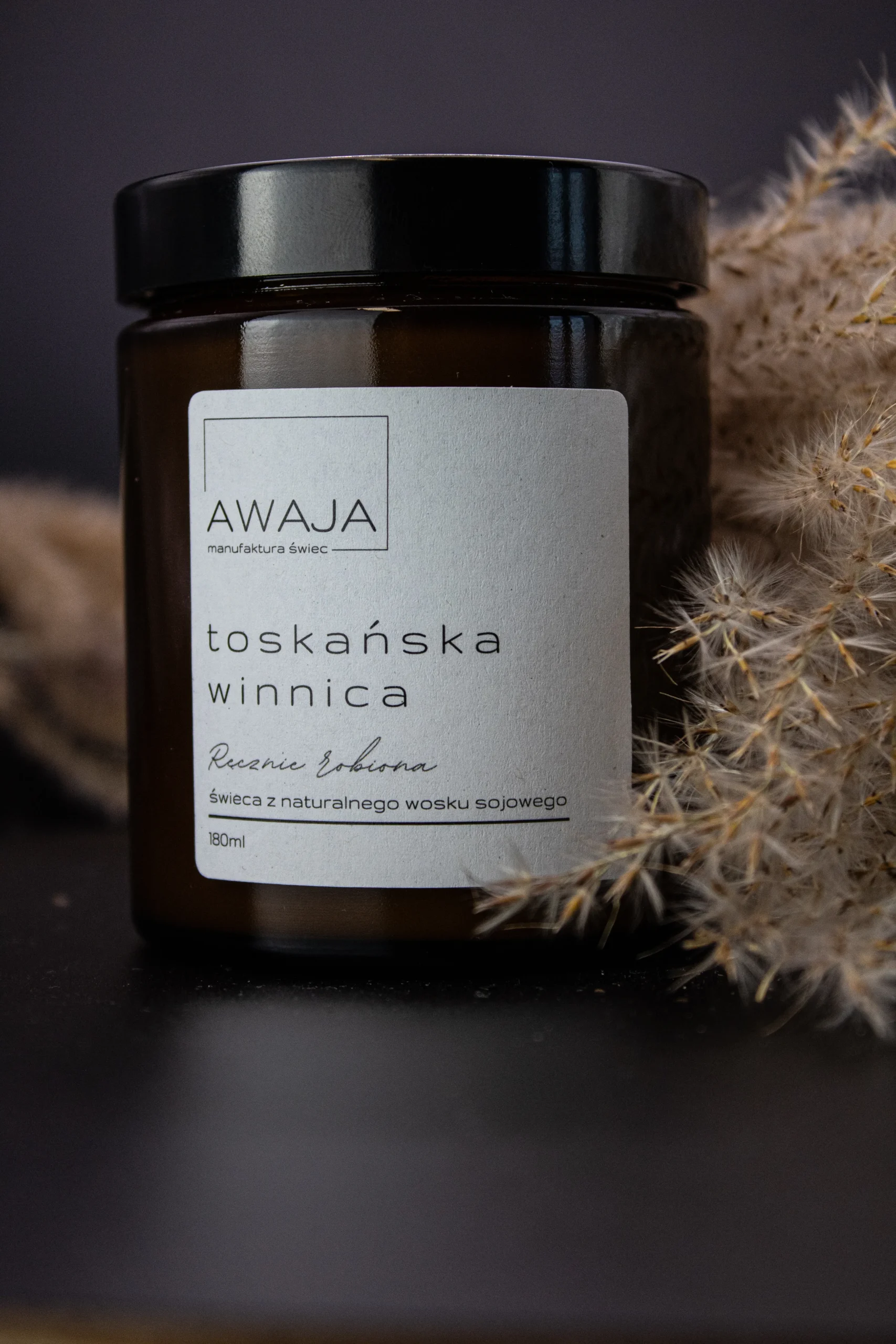 ręcznie robiona świeca sojowa