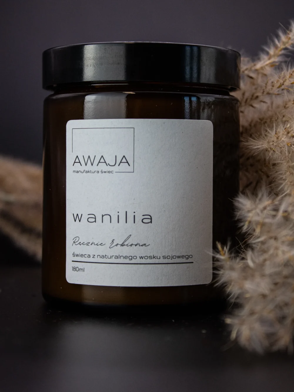 ręcznie robiona świeca sojowa