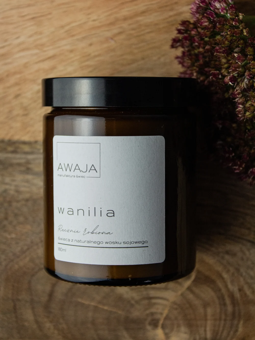 ręcznie robiona świeca sojowa