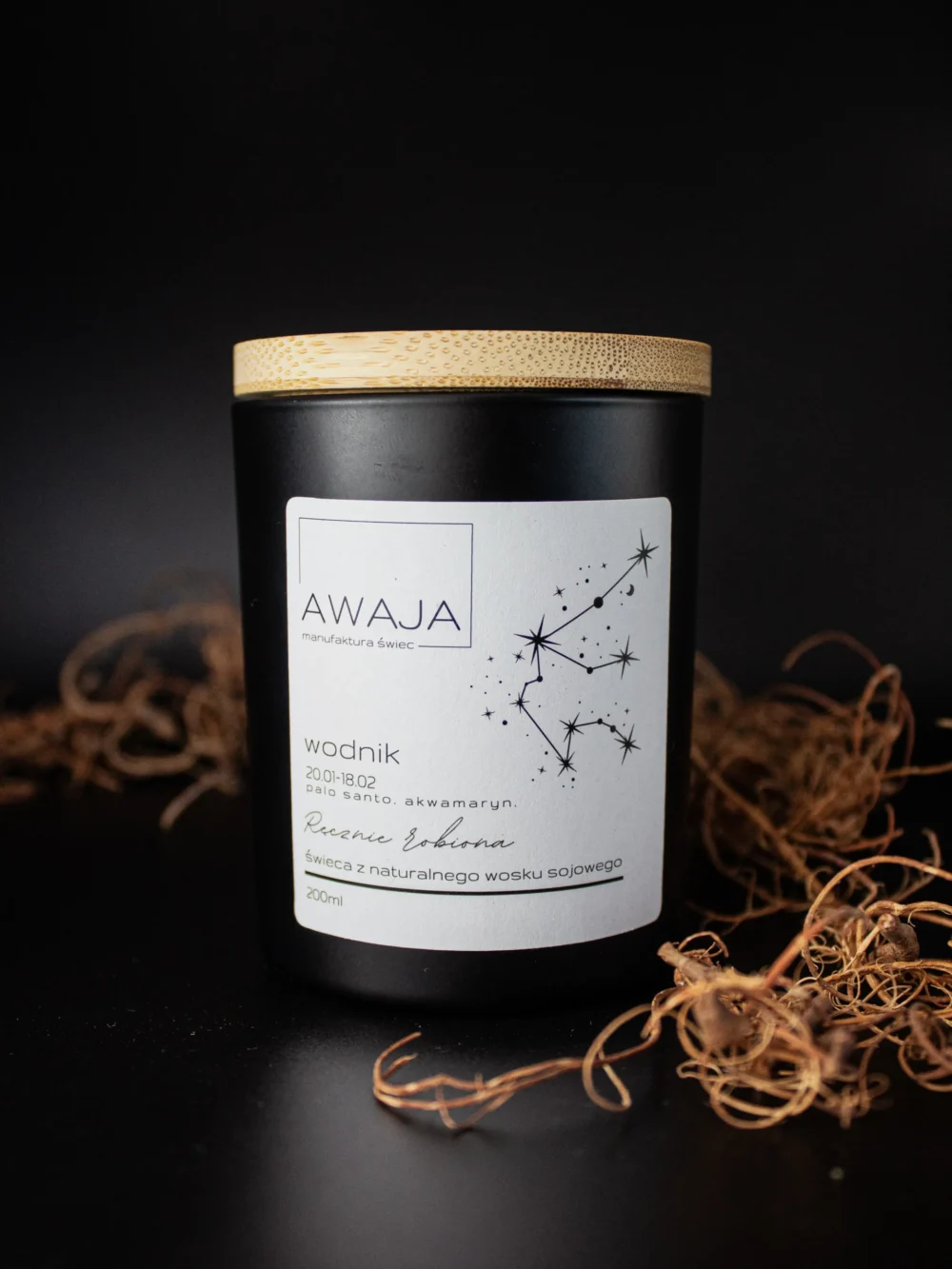 ręcznie robiona świeca sojowa