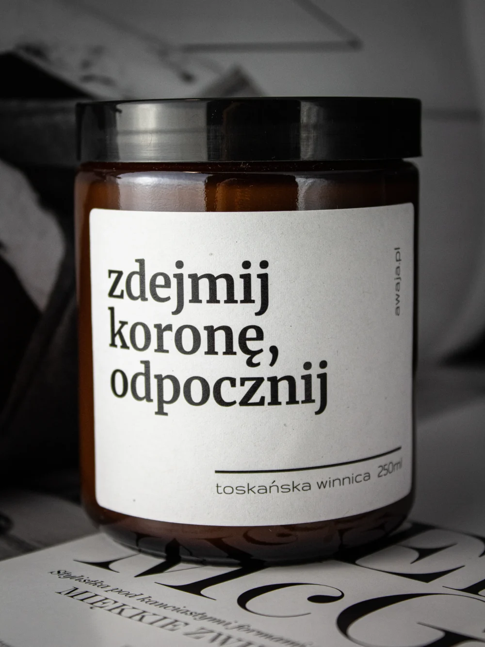 ręcznie robiona świeca sojowa