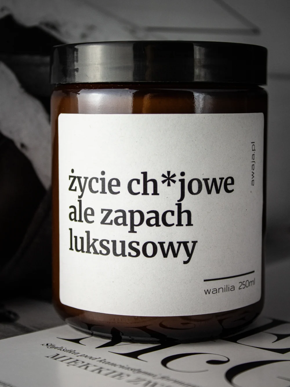 ręcznie robiona świeca sojowa