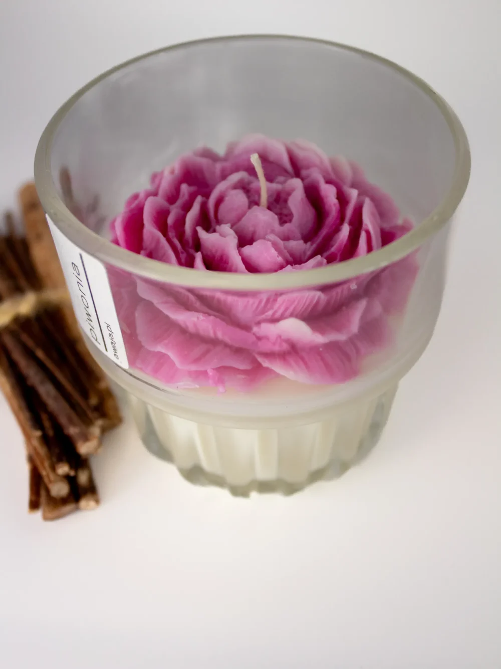 ręcznie robiona świeca sojowa