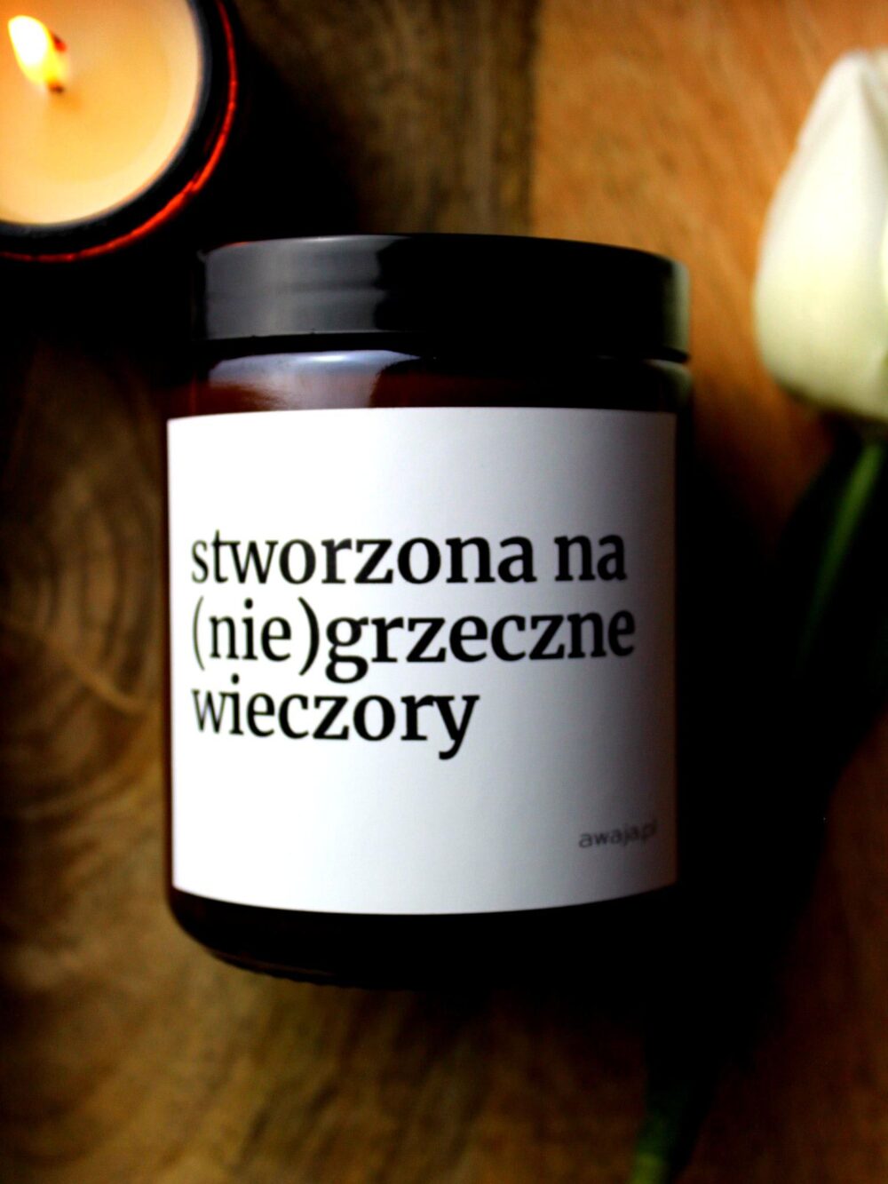 ręcznie robiona świeca sojowa